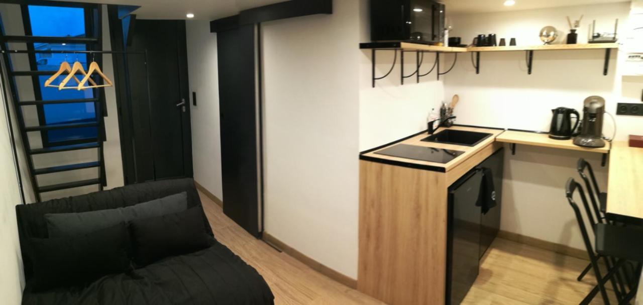 Studio Cosy Avec Acces Et Terrasse Independants Apartment Tresses Exterior photo